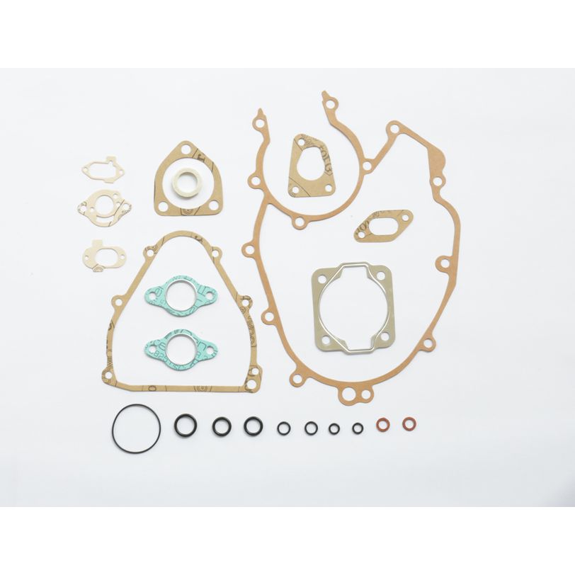 Complete Gasket Kit with O-rings (Engine Oil Seals not included)